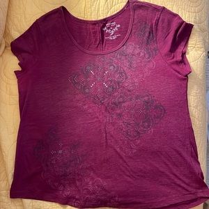 Raised little silver detail